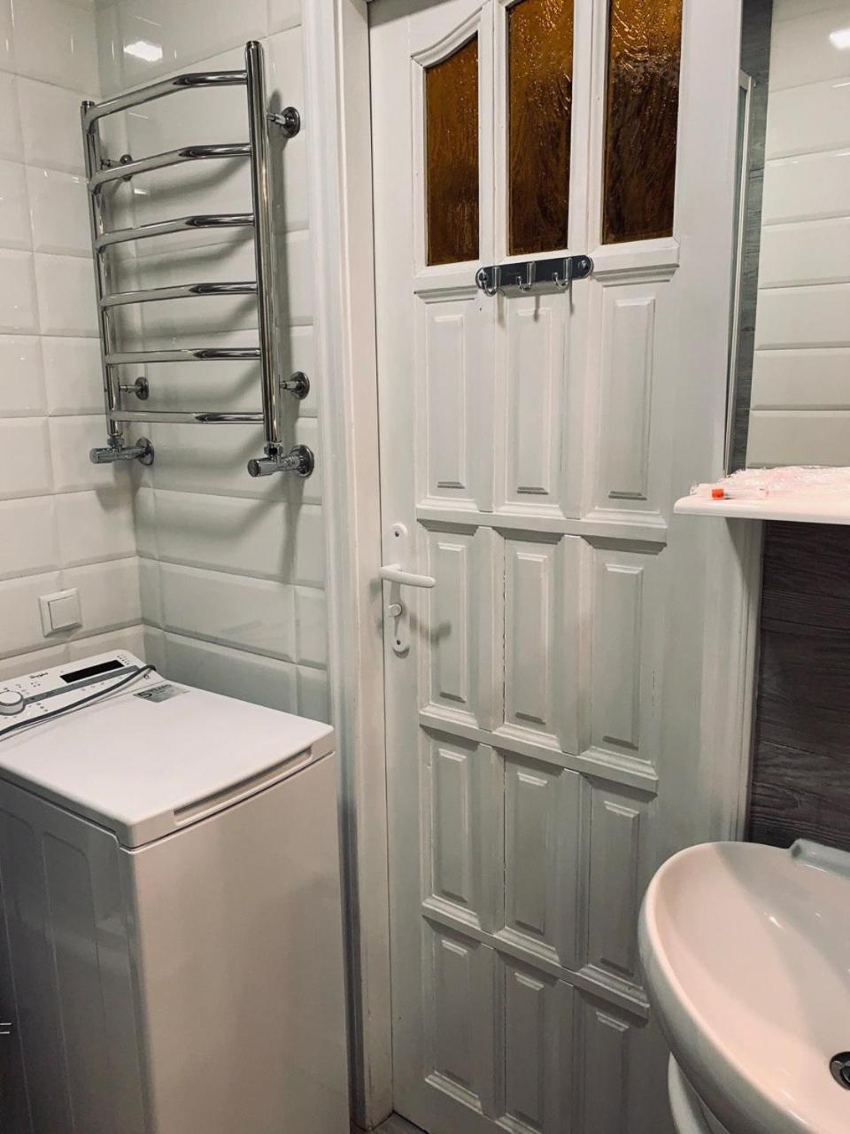 Modern Chaikovskogo Apartment Lviv Dış mekan fotoğraf