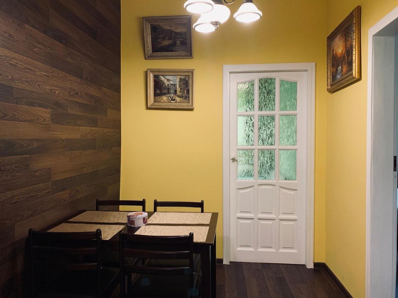 Modern Chaikovskogo Apartment Lviv Dış mekan fotoğraf