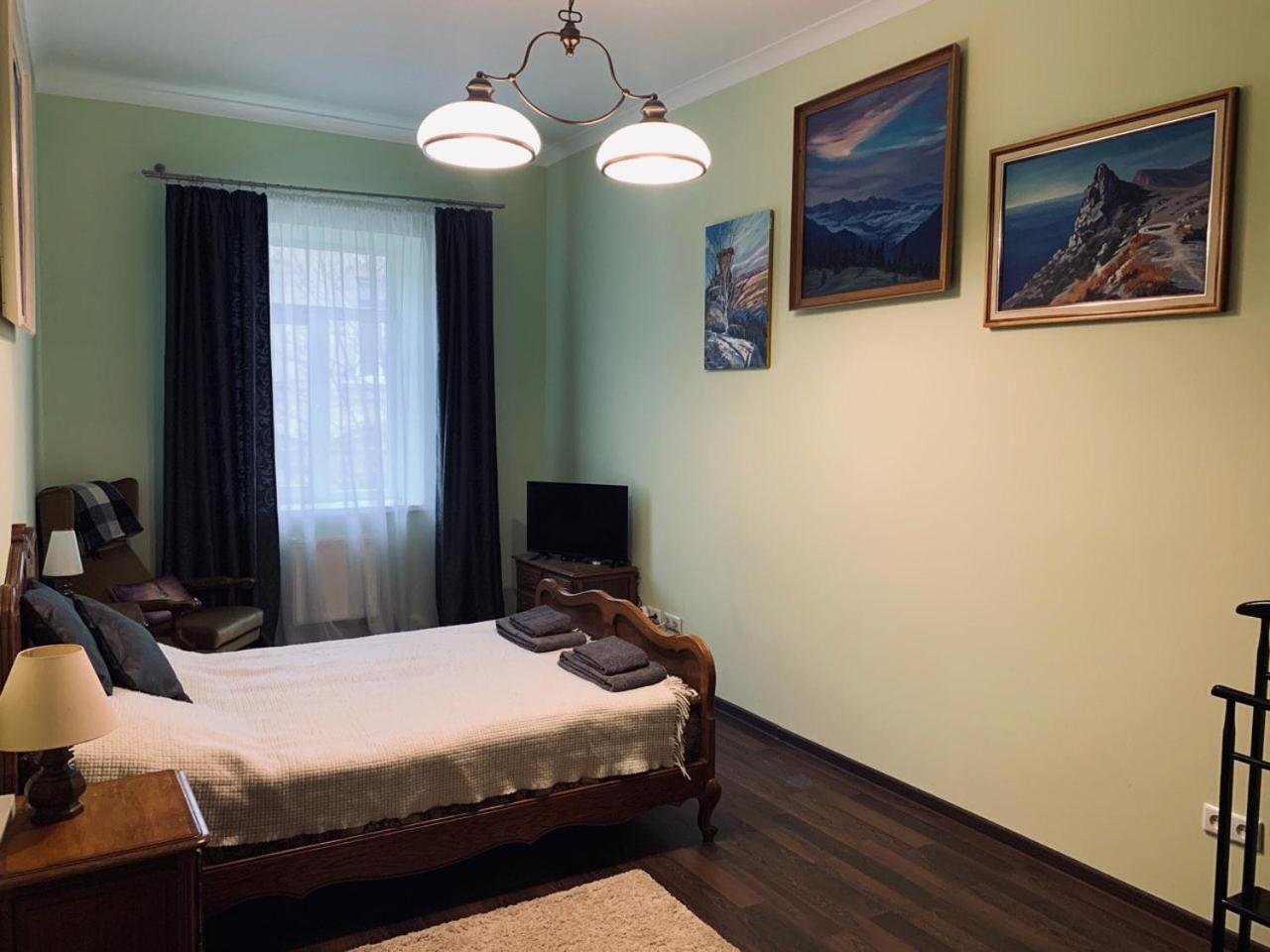 Modern Chaikovskogo Apartment Lviv Dış mekan fotoğraf