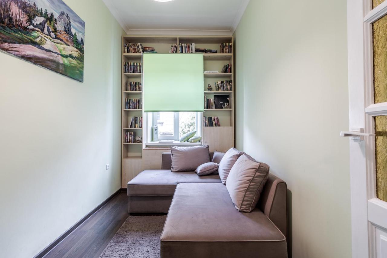 Modern Chaikovskogo Apartment Lviv Dış mekan fotoğraf