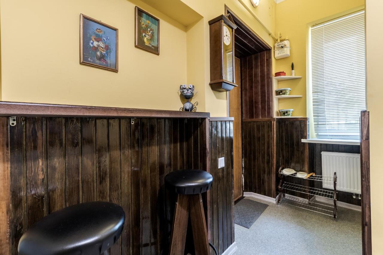 Modern Chaikovskogo Apartment Lviv Dış mekan fotoğraf